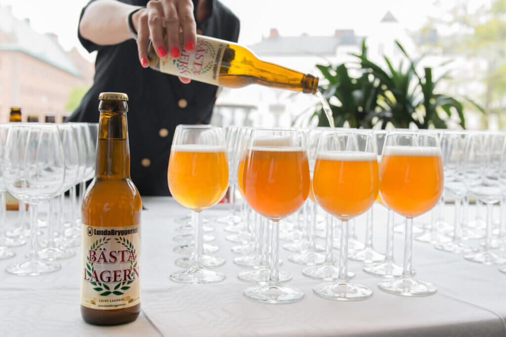 L'alcool en Scandinavie : bière blonde d'une micro-brasserie à Lund