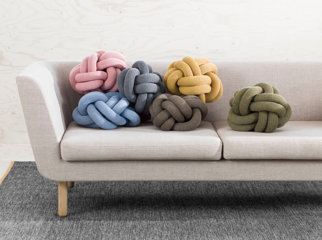 Design House Stockholm Coussin Knot