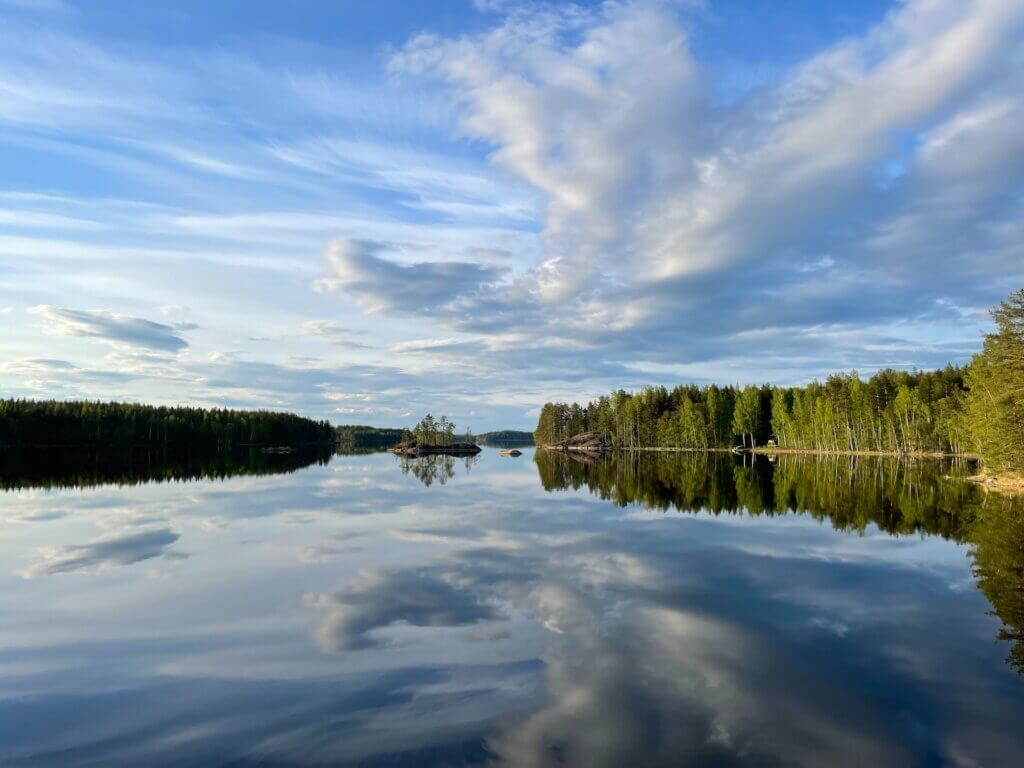 La région de lacs de Finlande