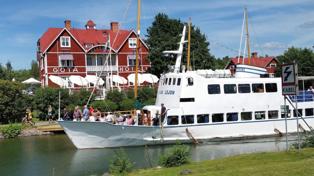 Voyage en bateau et croisière sur le canal Göta
