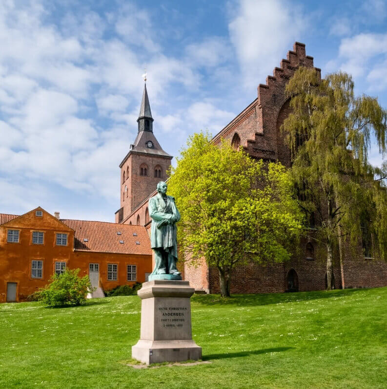 Hans Christian Andersen : Statue d'Andersen à Odense