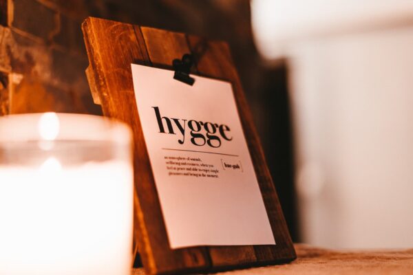Hygge : le style de vie danois confortable