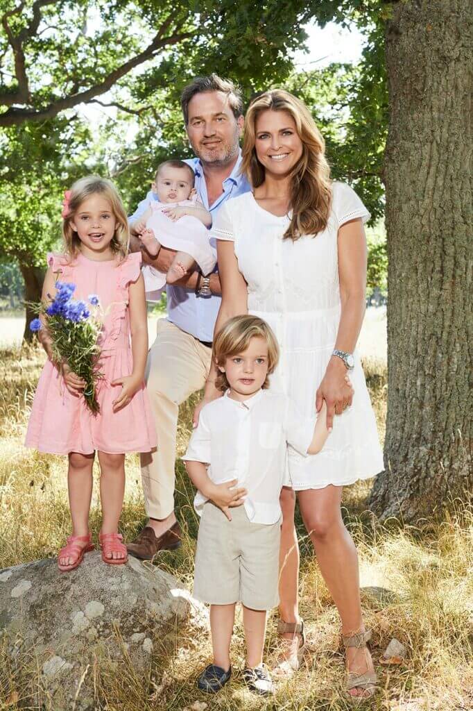 La famille royale suédoise : La princesse Madeleine, Christoper O'Neill, la princesse Leonore, le prince Nicolas et la princesse Adrienne