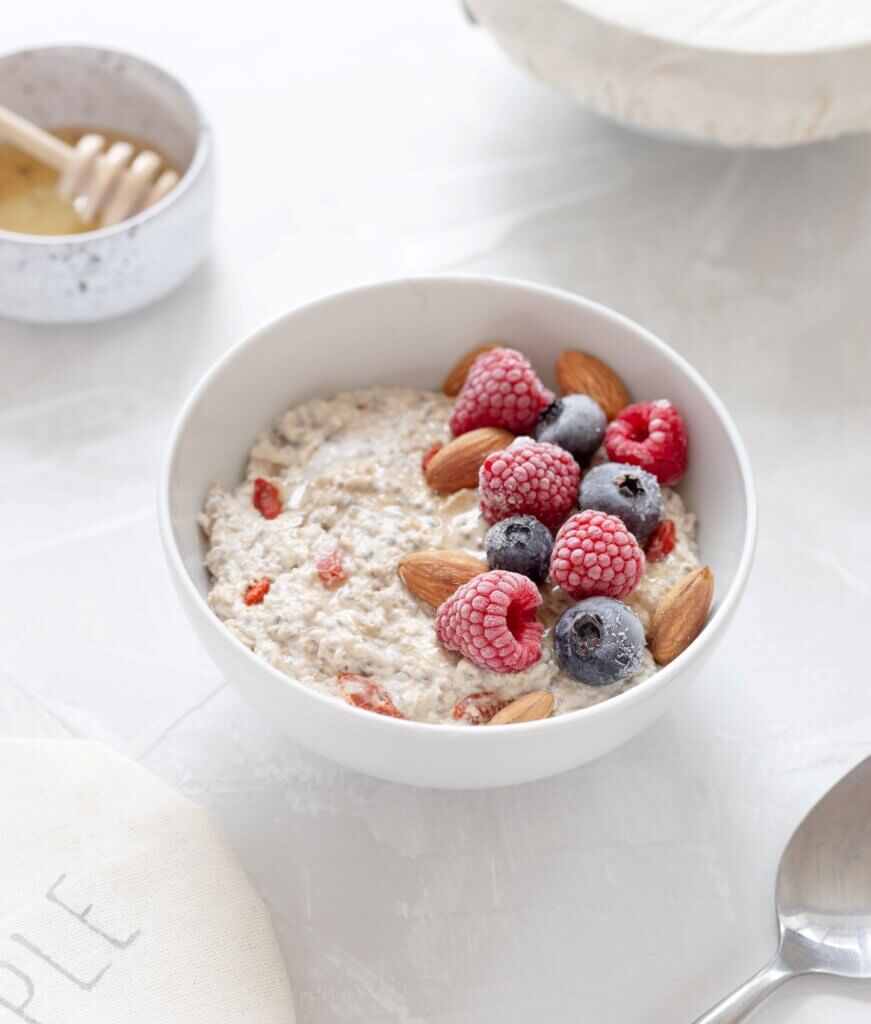Petit-déjeuner scandinave : Porridge islandais avec du skyr